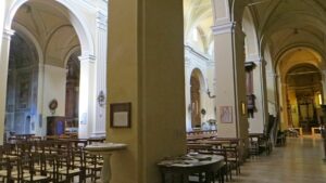 Duomo di Santa Margherita – Navata destra e centrale