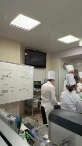 ALMA – Aula spiegazione e lavagna